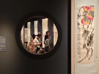 齐白石精品在波士顿展出，“白石画屋”呈现水墨挥洒